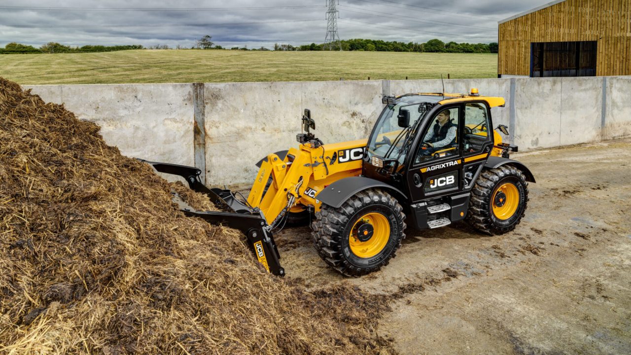 546-70-11-scaled-e1759753767431-2048x1430 (1)